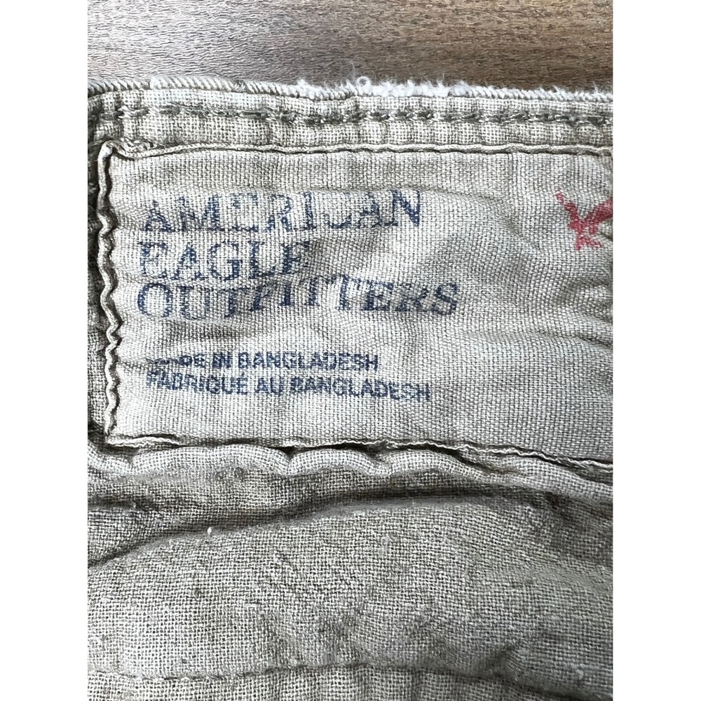 American Eagle Outfitters Mens Khaki Cargo Pants Relaxed Fit Distressed Sz 34x31 - Picture 3 of 10